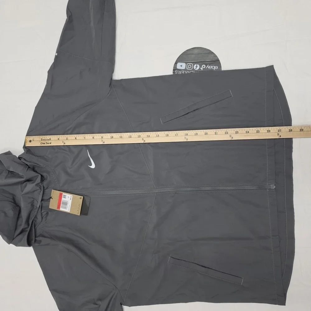 Nike Miler Repel Jacket Smoke Grey Running DD4746-084 Men's Size Large